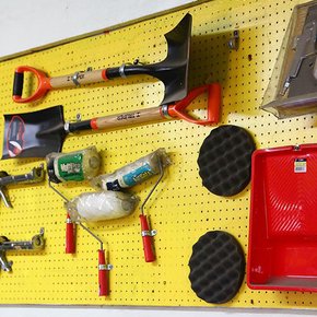 Herramientas manuales y accesorios